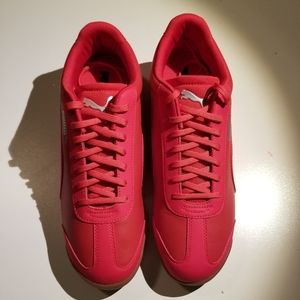 Red Puma Ferrari Shoes mens size 11
